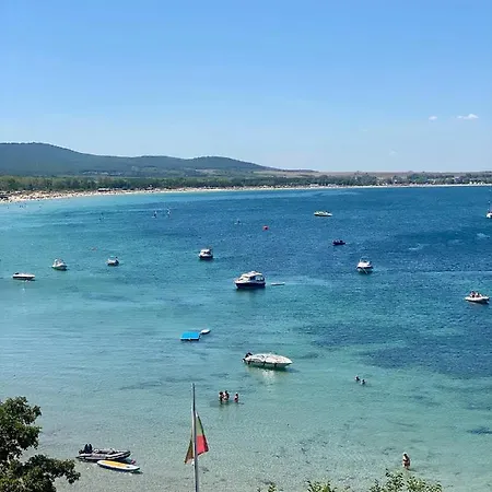 Santa Marina Sea Vew شقة *